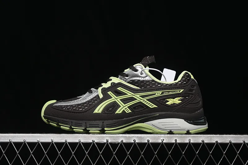 All Categories Asics Asics Series Asics UB12-S Gel-SD Lyte 1203A665-300